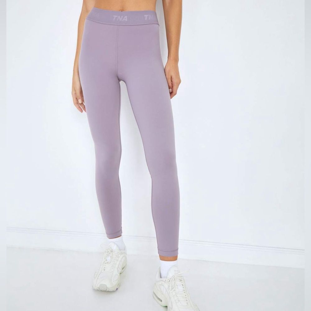Aritzia TNA Purple Logo Athleisure Mid Rise 7/8 Leggings Women’s Size Small